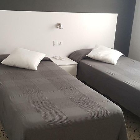 Hostal Can Joanet Cambrils Eksteriør billede