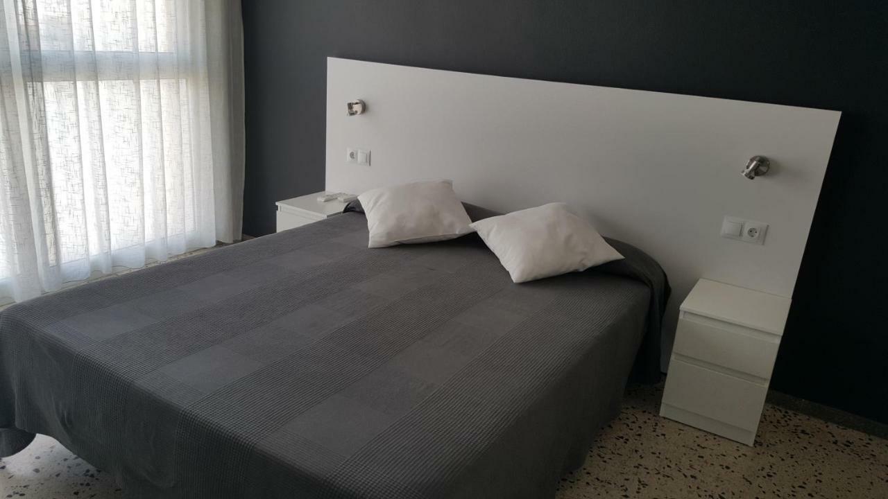 Hostal Can Joanet Cambrils Eksteriør billede