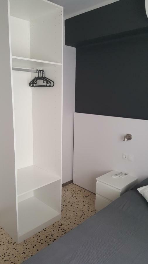 Hostal Can Joanet Cambrils Eksteriør billede